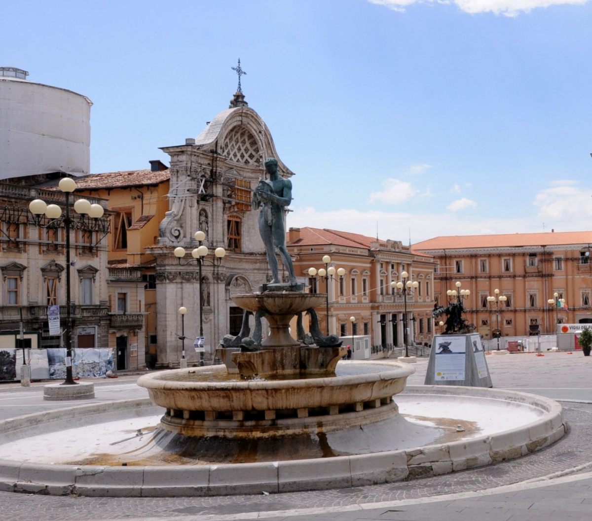 A L’Aquila 7^ edizione S.E.M.I.-Storie eccellenza, merito e innovazione A L’Aquila 7^ edizione S.E.M.I.-Storie eccellenza, merito e innovazione