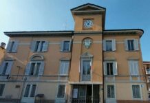 Orari uffici comunali fioranesi per le festività