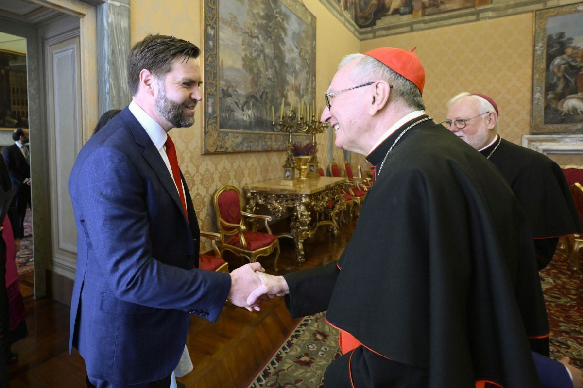 Vance incontra Parolin, focus su guerre e migranti Vance incontra Parolin, focus su guerre e migranti