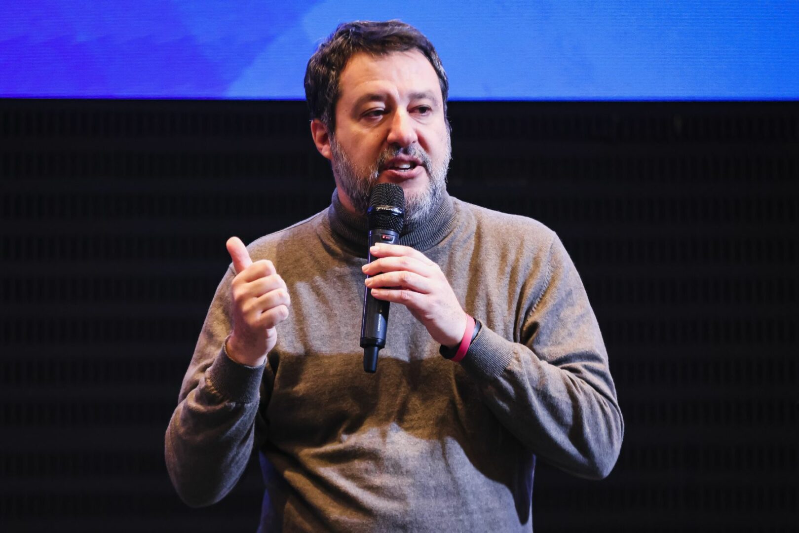Salvini “Dopo anni di guerra e morte in Ucraina, è l’ora della pace” Salvini “Dopo anni di guerra e morte in Ucraina, è l’ora della pace”
