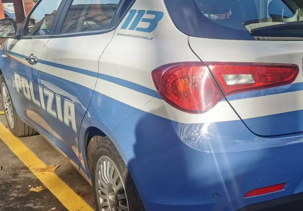 Rapine e violenza sessuale su 2 escort a Milano, arrestato 29enne Rapine e violenza sessuale su 2 escort a Milano, arrestato 29enne