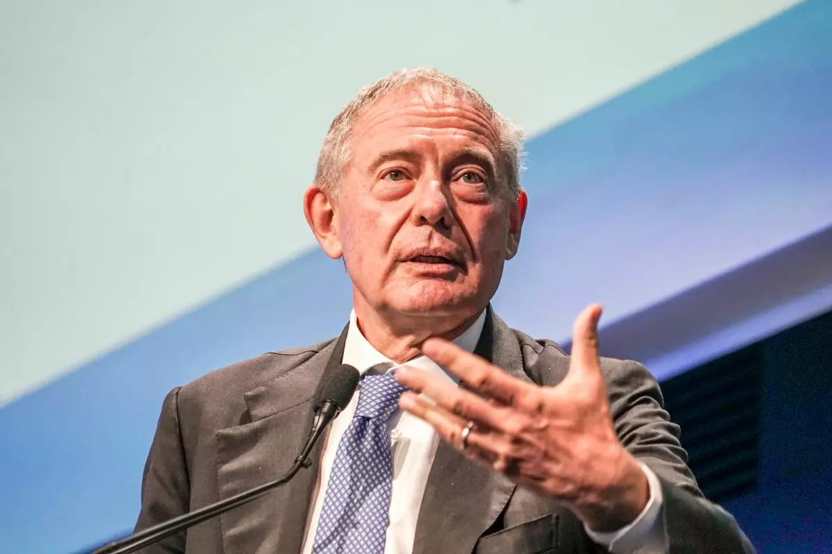 Urso “Via libera del Consiglio dei Ministri al ddl concorrenza” Urso “Via libera del Consiglio dei Ministri al ddl concorrenza”