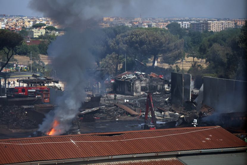 45 feriti per l’esplosione in un distributore a Roma, due sono gravi 45 feriti per l’esplosione in un distributore a Roma, due sono gravi
