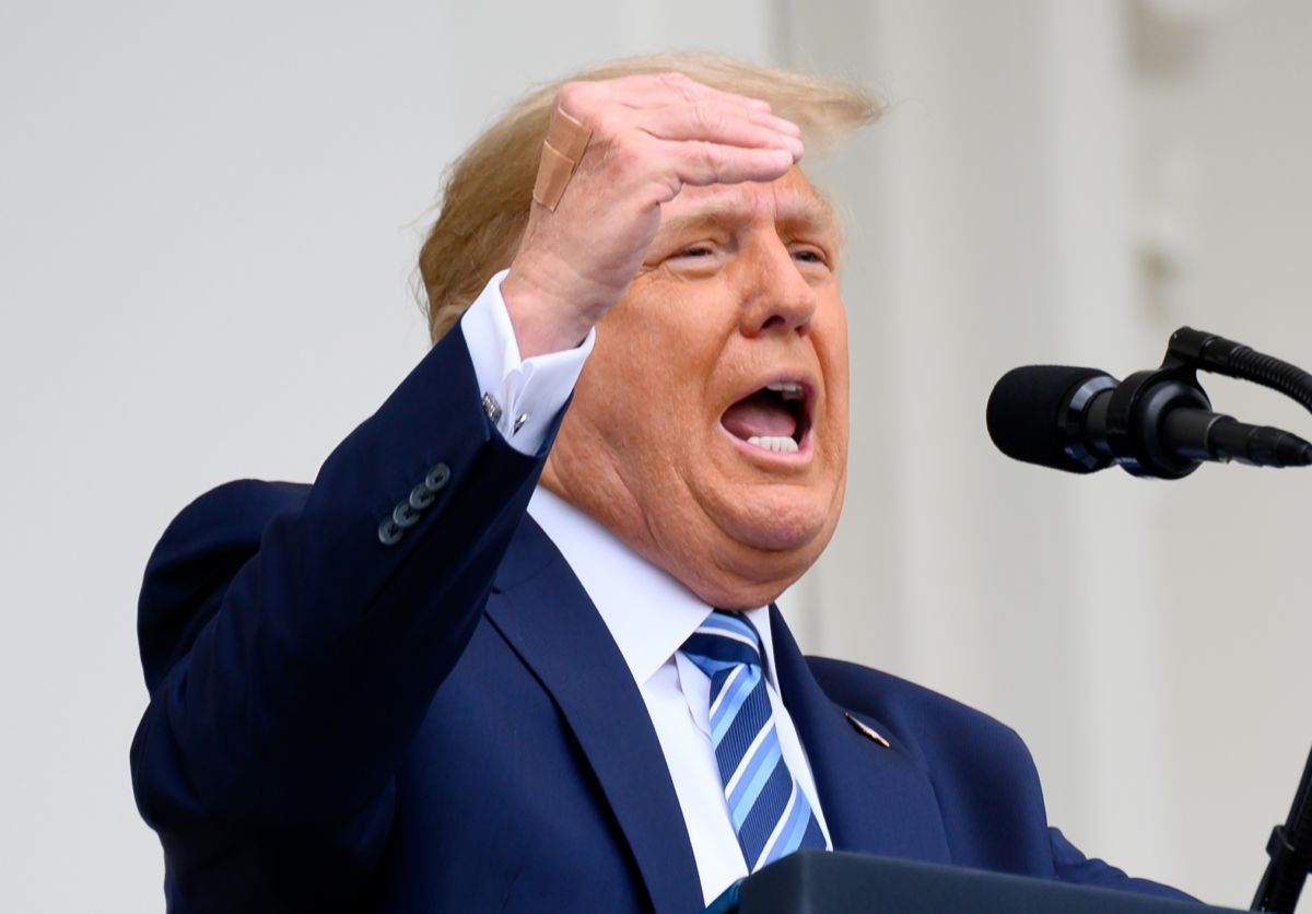 Trump “In sei mesi abbiamo rilanciato gli Usa” Trump “In sei mesi abbiamo rilanciato gli Usa”