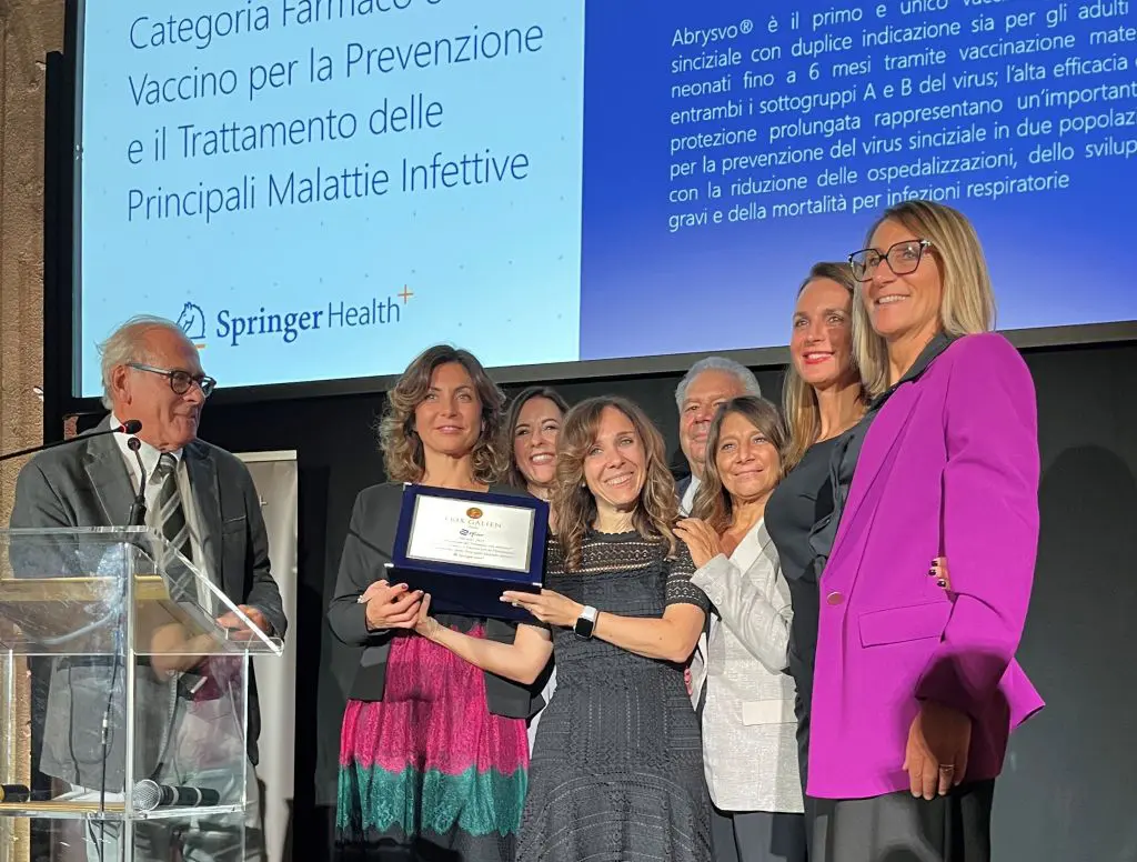 Pfizer premiata per il vaccino contro il virus respiratorio sinciziale Pfizer premiata per il vaccino contro il virus respiratorio sinciziale