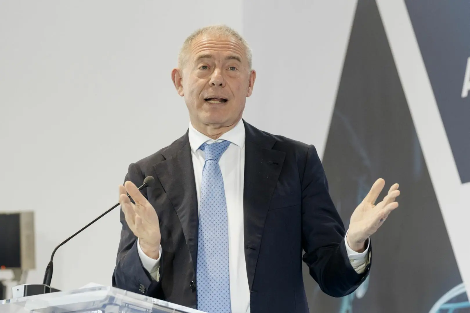 Urso “Governo italiano ha garantito stabilità e credibilità, siamo un modello”