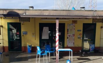 Vandali in azione al circolo Primo Maggio