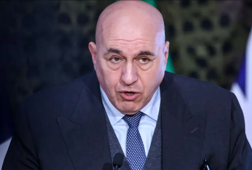 Iran, Crosetto “Attacco non condiviso e fuori del diritto internazionale”